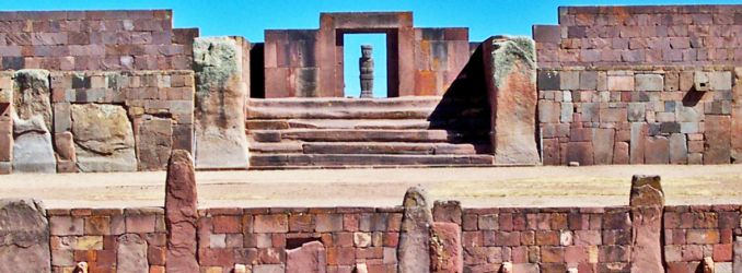 Tiwanaku, La Paz, Bolivia Tiwanaku, La Paz, Bolivia